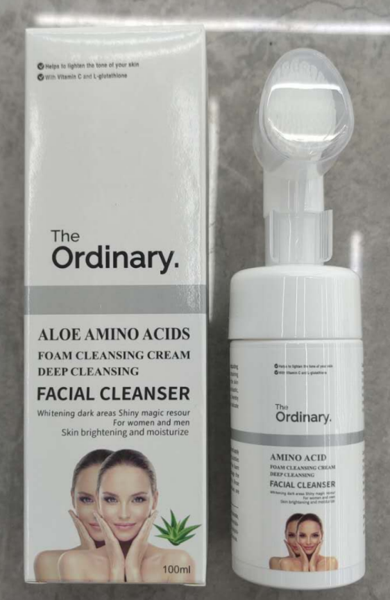 Facial Cleansing Foam Enriched With Vitamin (Original)